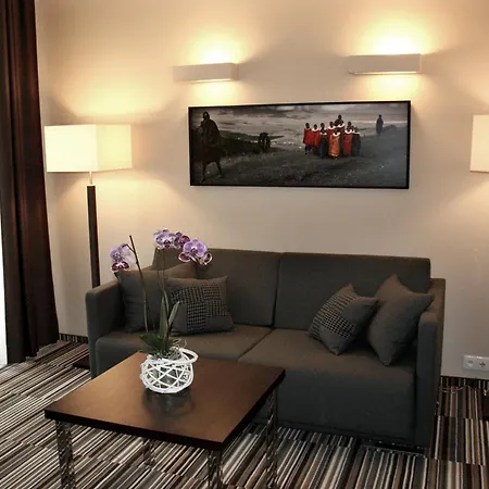 Center House Elephant Tatil Evi